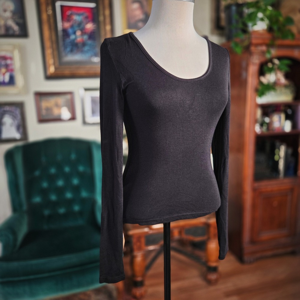OGL Long Sleeve Top Black Cashmere Tencel Blend Scoop Neck Shirt Womens M NWT